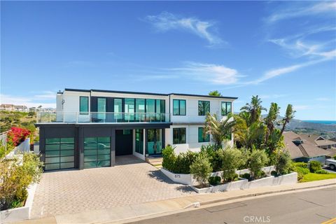 Photo of 875 Avenida Salvador, San Clemente, CA 92672 (MLS # OC26081677)