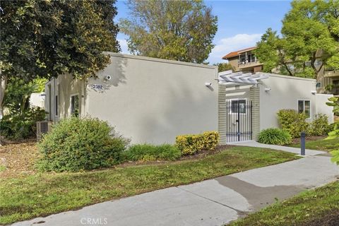 2382 Via Mariposa W D Laguna Woods CA 92637