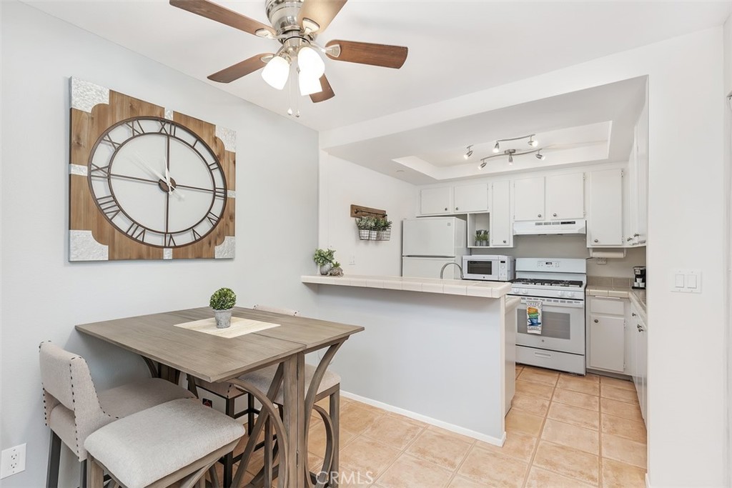 Vista Pacifica (VP) - Residential Lease