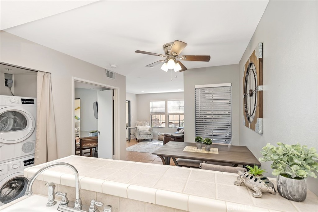 Vista Pacifica (VP) - Residential Lease