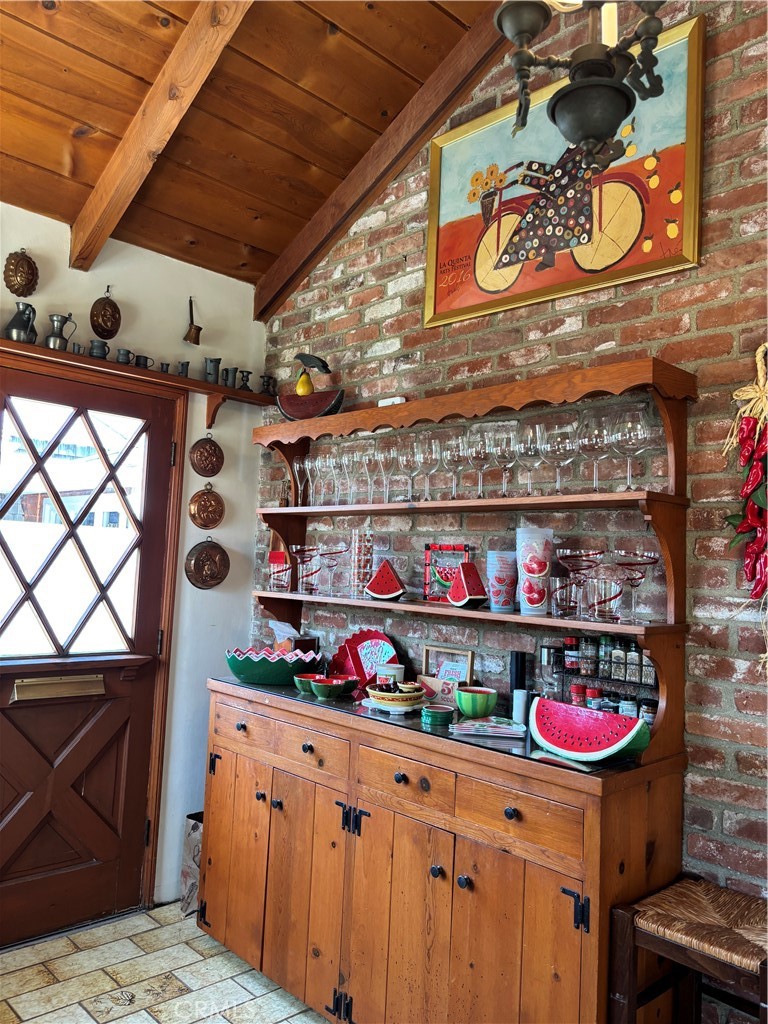 154 W Avenida Alessandro