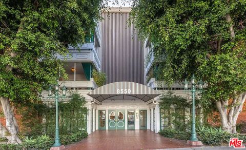 Photo of 8550 Holloway Drive #101, West Hollywood, CA 90069 (MLS # 26848721)