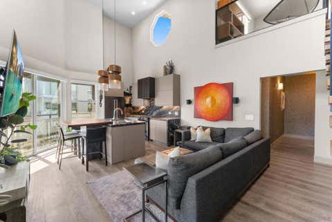 Photo of 525 11Th Avenue AVE #1512, San Diego, CA 92101 (MLS # 260020927SD)