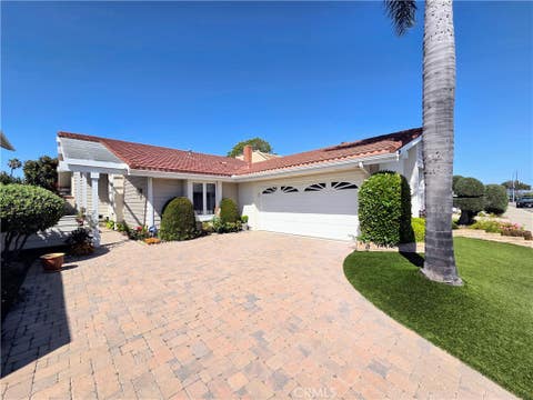 Photo of 10835 Slater Avenue, Fountain Valley, CA 92708 (MLS # PW26151031)