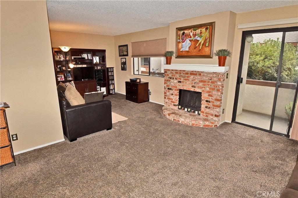 15155 Sherman Way 37