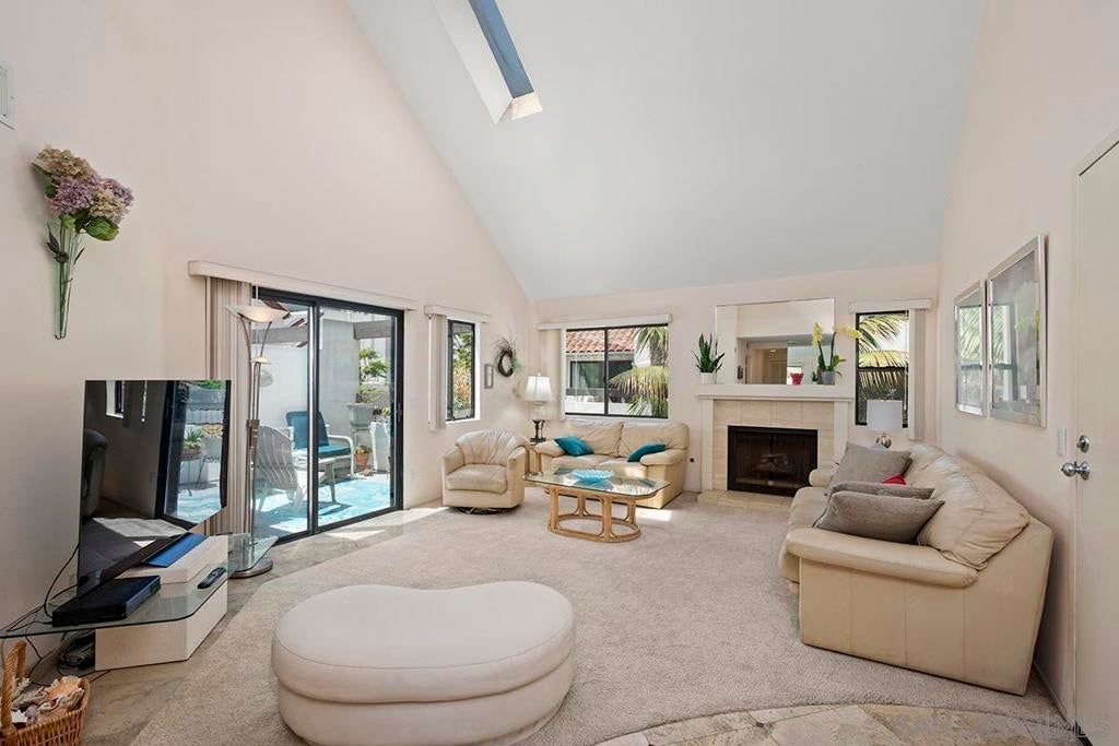 701 Kettner Blvd 154