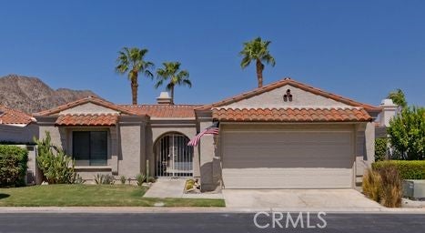 Photo of 48139 Calle Seranas, La Quinta, CA 92253 (MLS # SR26199630)