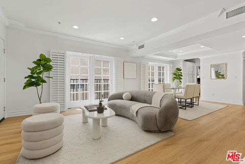 Tiny photo for 11826 Dorothy Street #202, Los Angeles, CA 90049 (MLS # 25602629)