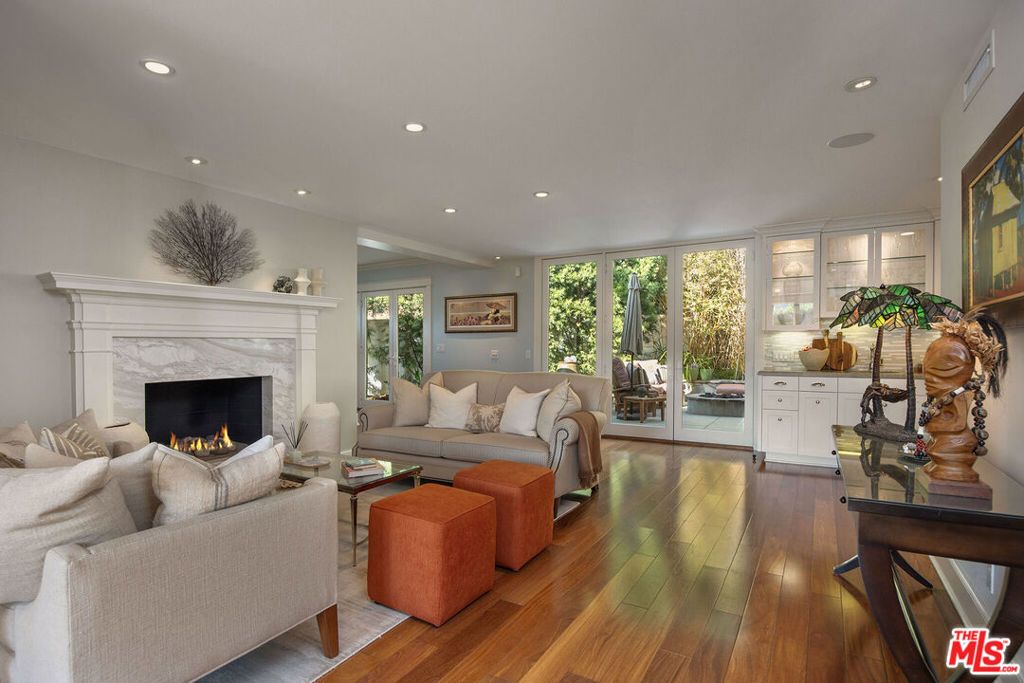 Photo of 13481 Bayliss Road, Los Angeles, CA 90049 (MLS # 25586411)