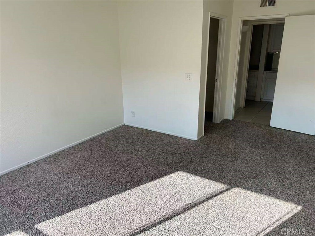 450 E 4th 309
