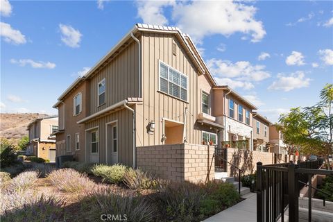 Photo of 26425 Choral Lane, Saugus, CA 91350 (MLS # SR25247772) Photo of 26425 Choral Lane, Saugus, CA 91350 (MLS # SR25247772)