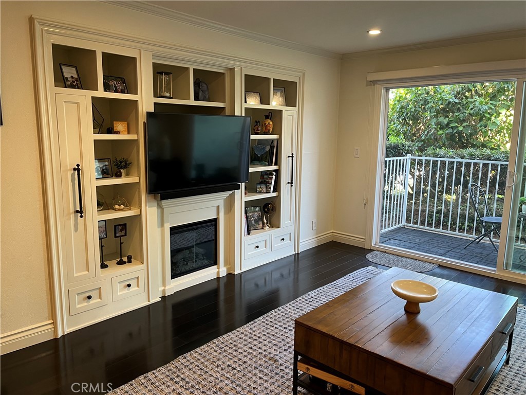 102 Scholz Plaza 149