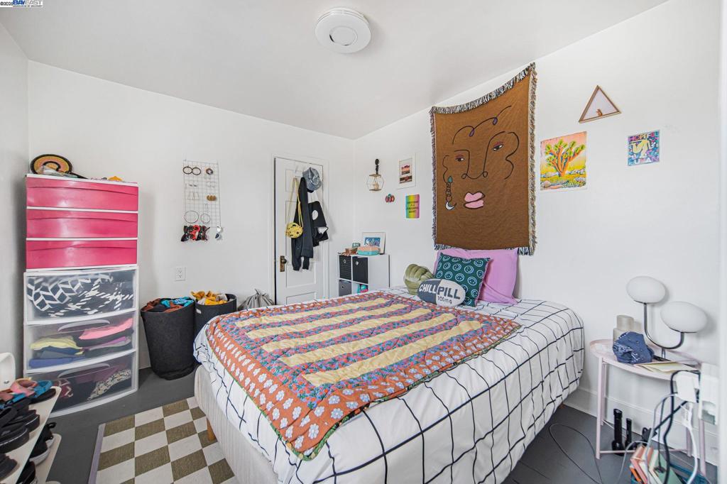 ELMWOOD - Residential Income