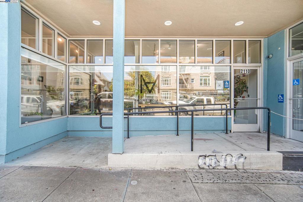 ELMWOOD - Residential Income