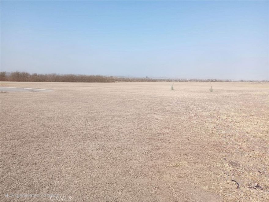 Sizeable lot in Rosamond waiting for an owner to build. May do well as a solar farm, as others are nearby.