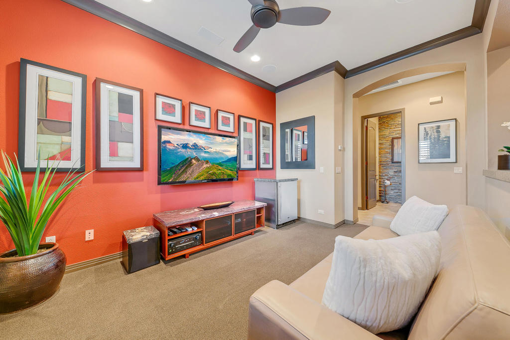 Montage at Santa Rosa - Residential