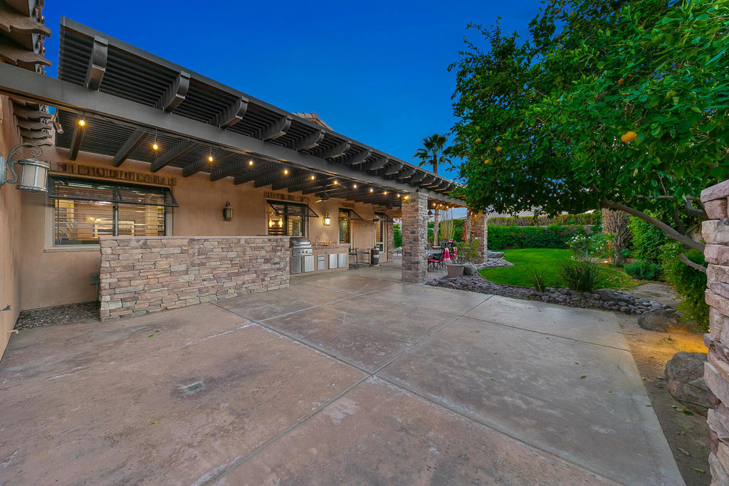 Montage at Santa Rosa - Residential