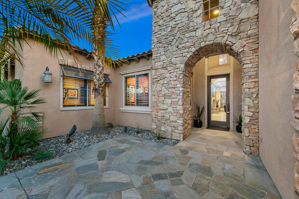 Montage at Santa Rosa - Residential