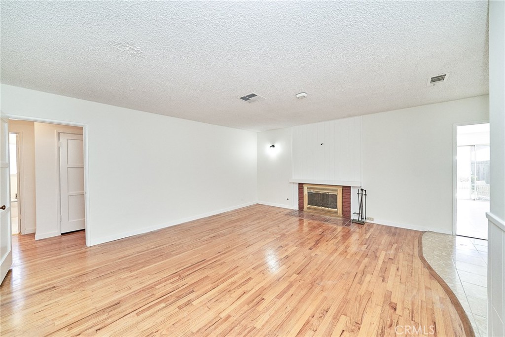 3166 Senasac Avenue