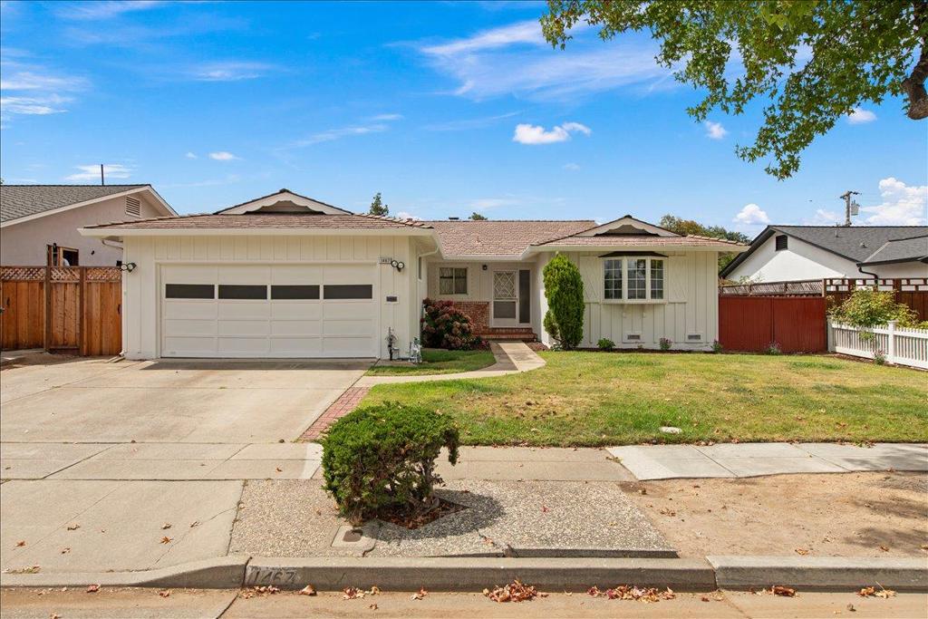 Excellent Sunnyvale Location with Top Cupertino Schools Freshly painted interior and new luxury plank flooring in the kitchen and entry, this home offers a wonderful opportunity to create your dream space. While it may benefit from updating, the potential here is endless. Conveniently located near top-rated schools, shopping, and transportation, it combines a prime location with a chance to truly make it your own. How would you transform this house into the home you've always wanted?