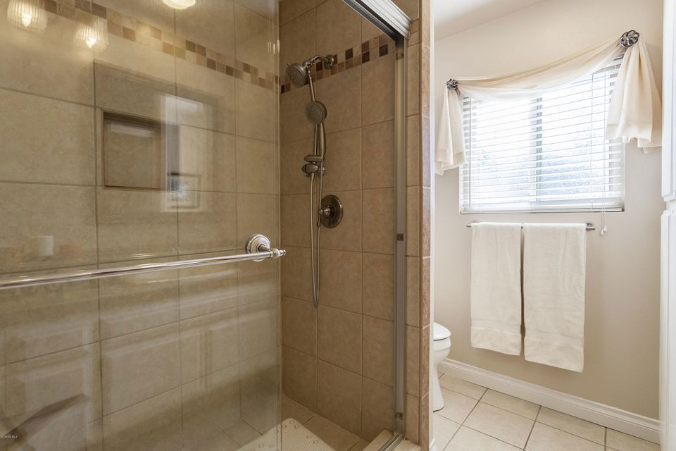 Northwood Townhomes I-516 - 1005282 - Residential