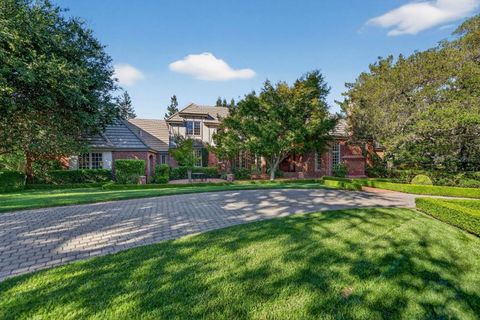 19825 Douglass Lane Saratoga CA 95070