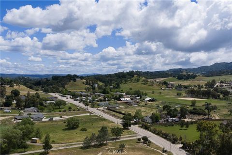 Tiny photo for 7990 San Gabriel Road Rd, Atascadero, CA 93422 (MLS # PI26096280)