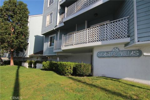 Photo of 955 E 3rd St #204, Long Beach, CA 90802 (MLS # PW26051500)