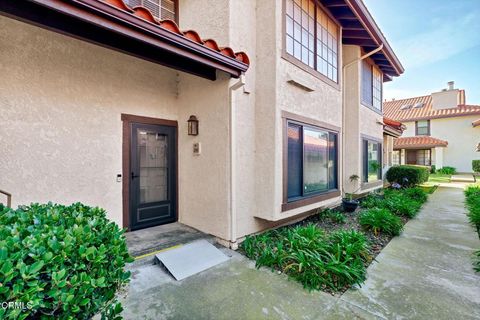 Tiny photo for 2202 Martinique Lane, Oxnard, CA 93035 (MLS # V1-33834)