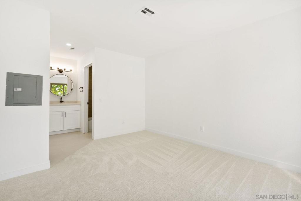 Mira Mesa - Residential