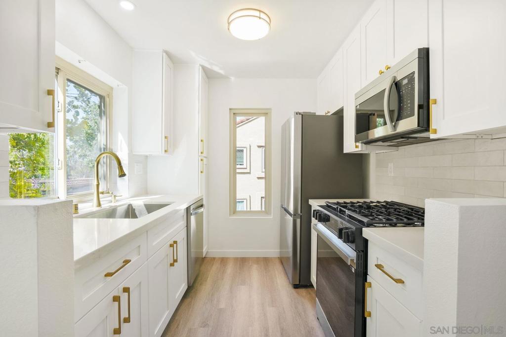Mira Mesa - Residential