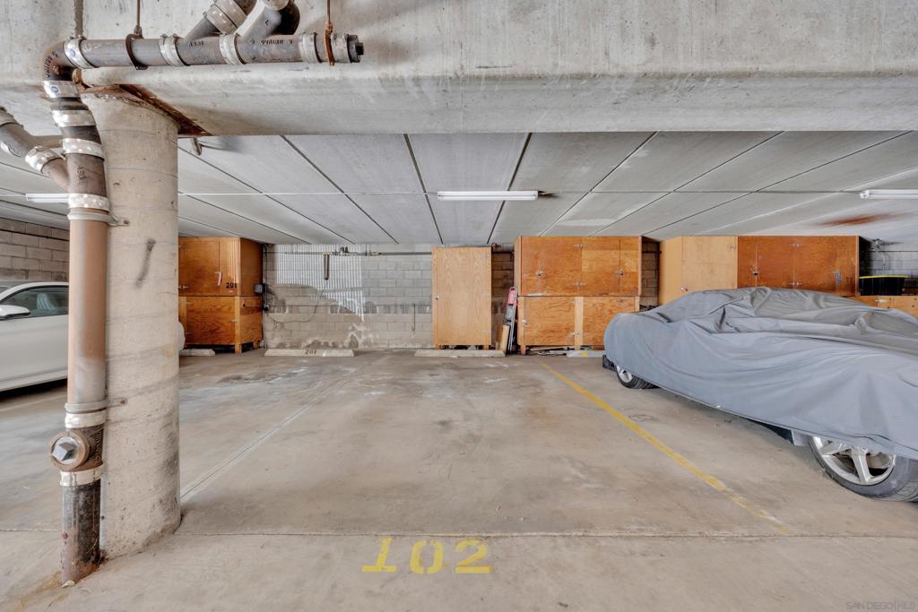 Mission Hills - Residential