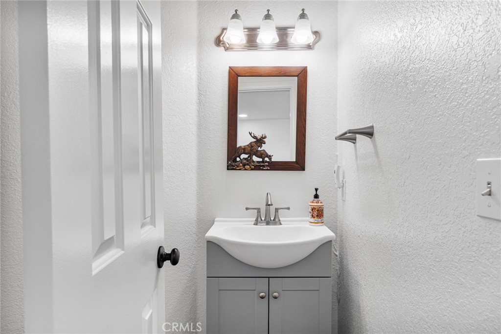 Arrowhead Woods (AWHW) - Residential Lease