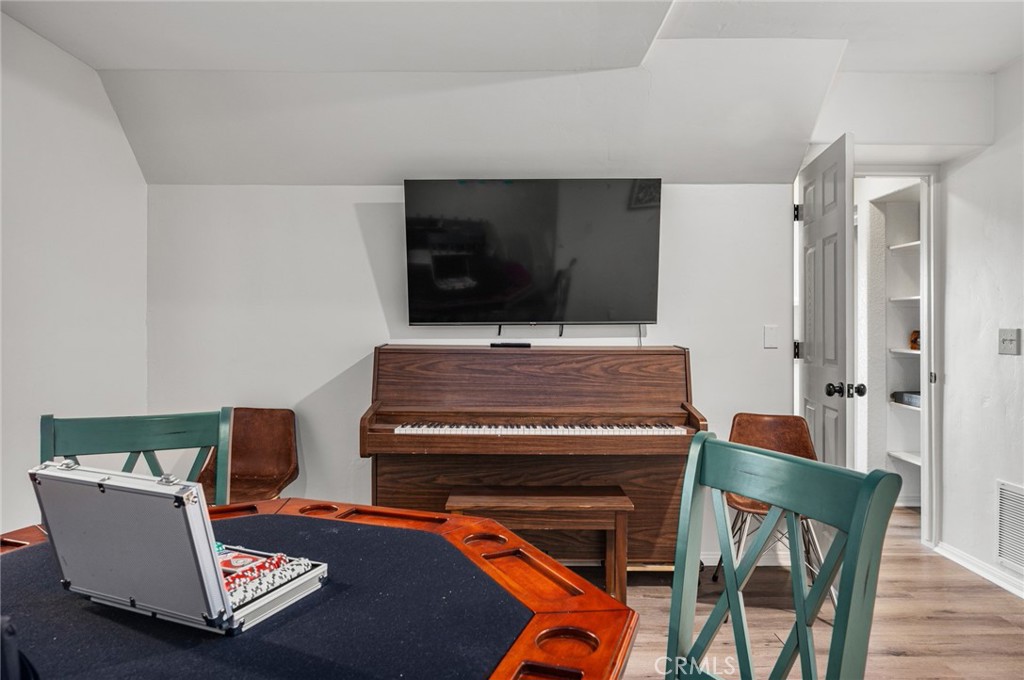 Arrowhead Woods (AWHW) - Residential Lease