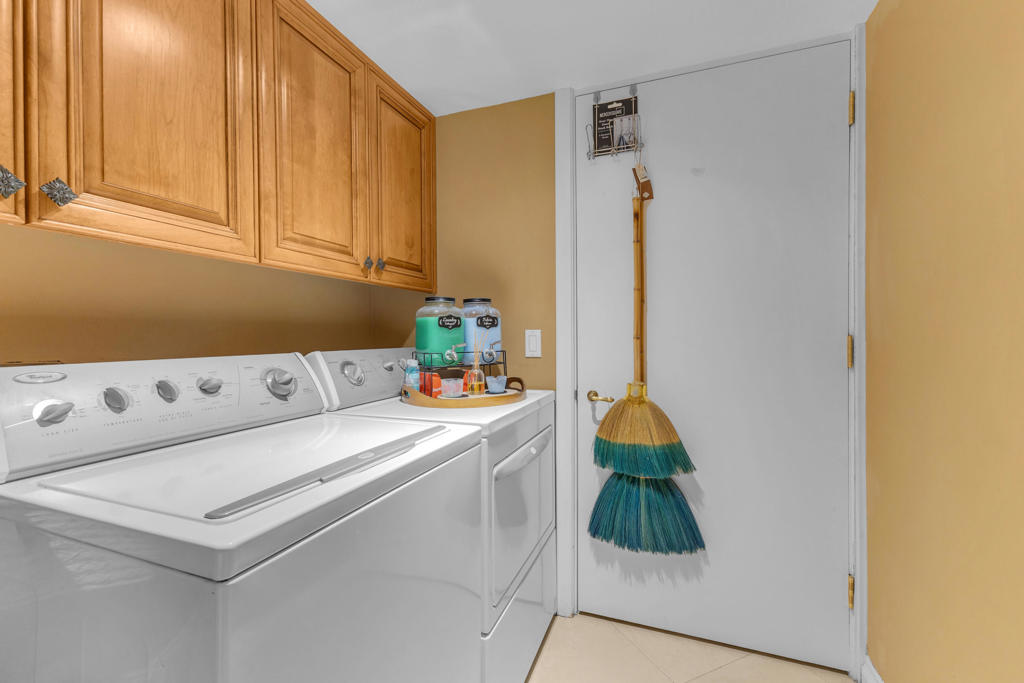Rancho Mirage C.C. - Residential Lease