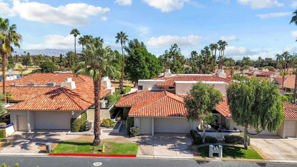 Rancho Mirage C.C. - Residential Lease