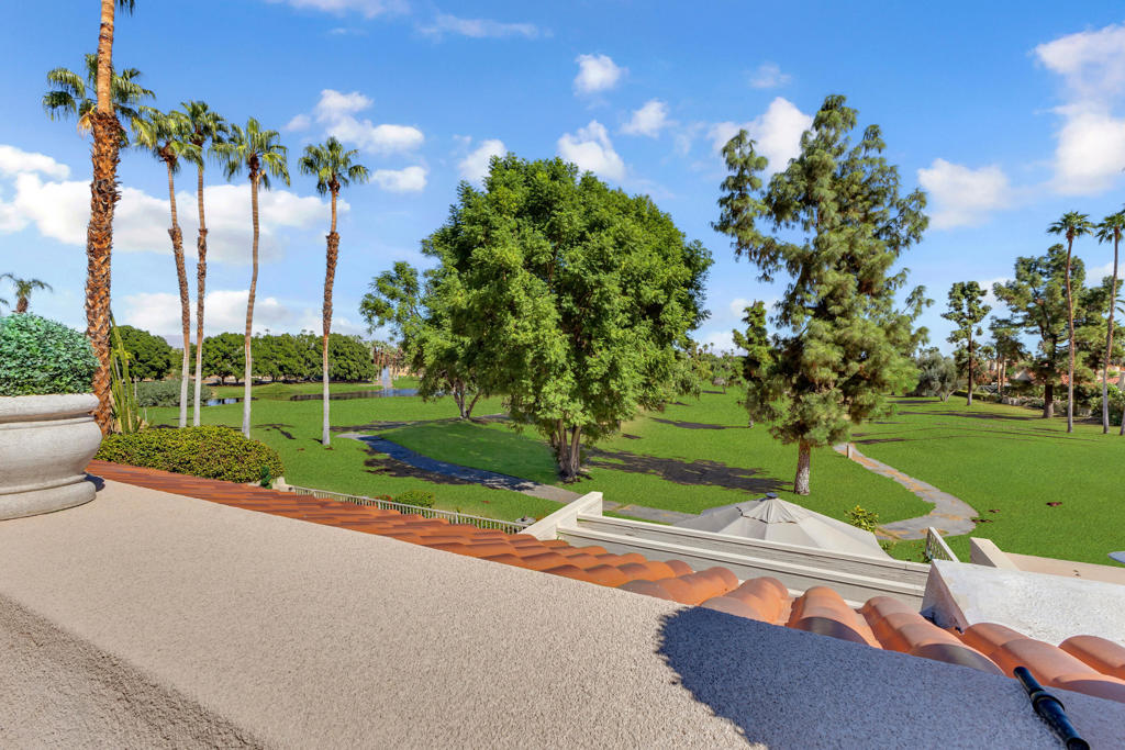 Rancho Mirage C.C. - Residential Lease