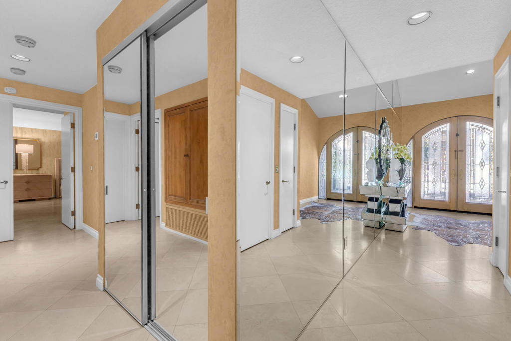 Rancho Mirage C.C. - Residential Lease