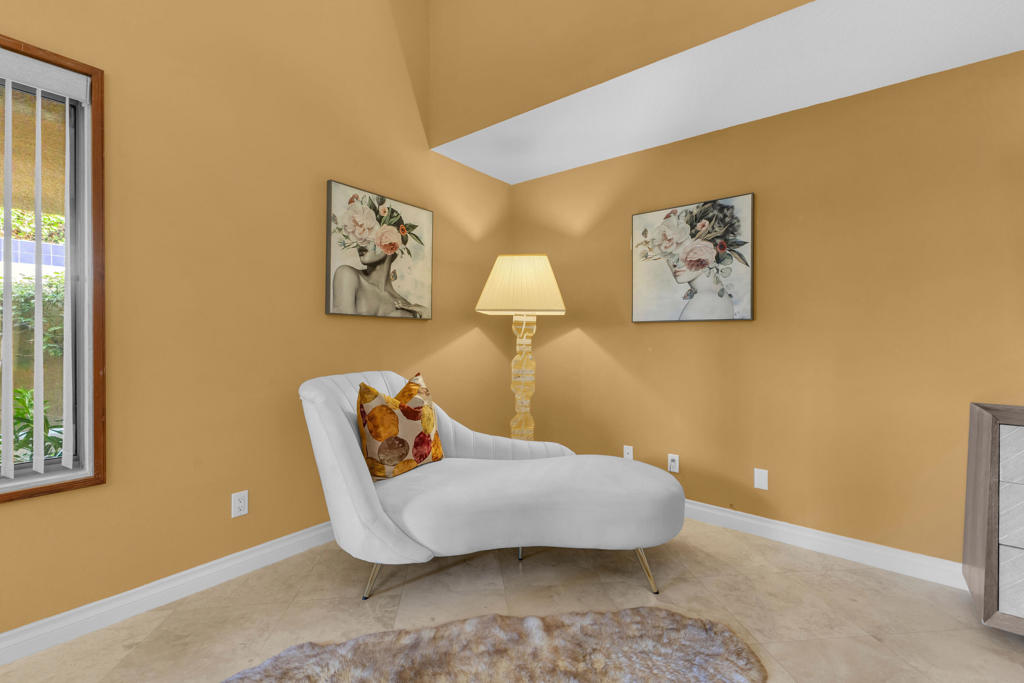 Rancho Mirage C.C. - Residential Lease