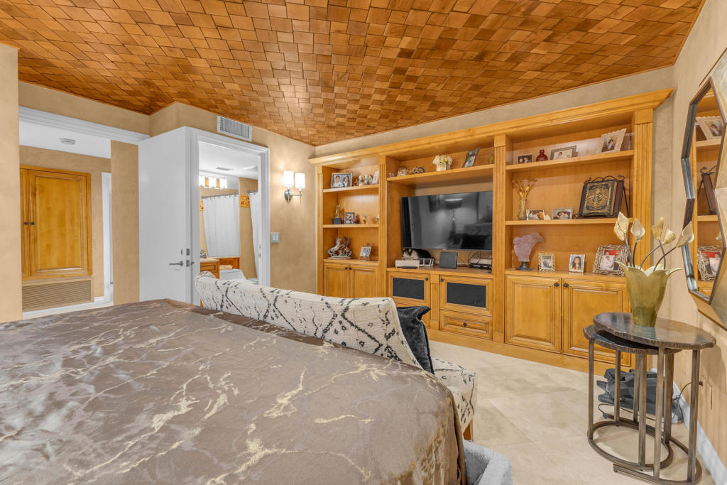 Rancho Mirage C.C. - Residential Lease