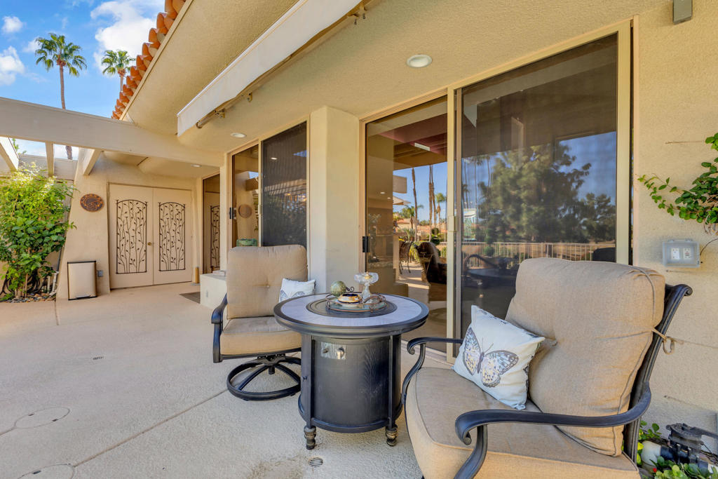 Rancho Mirage C.C. - Residential Lease