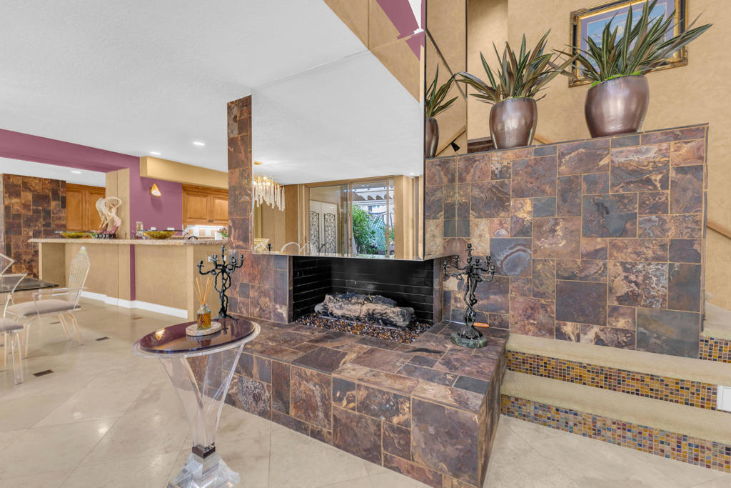 Rancho Mirage C.C. - Residential Lease