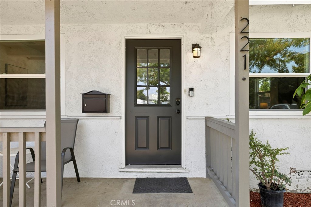 221 Chinchilla Street