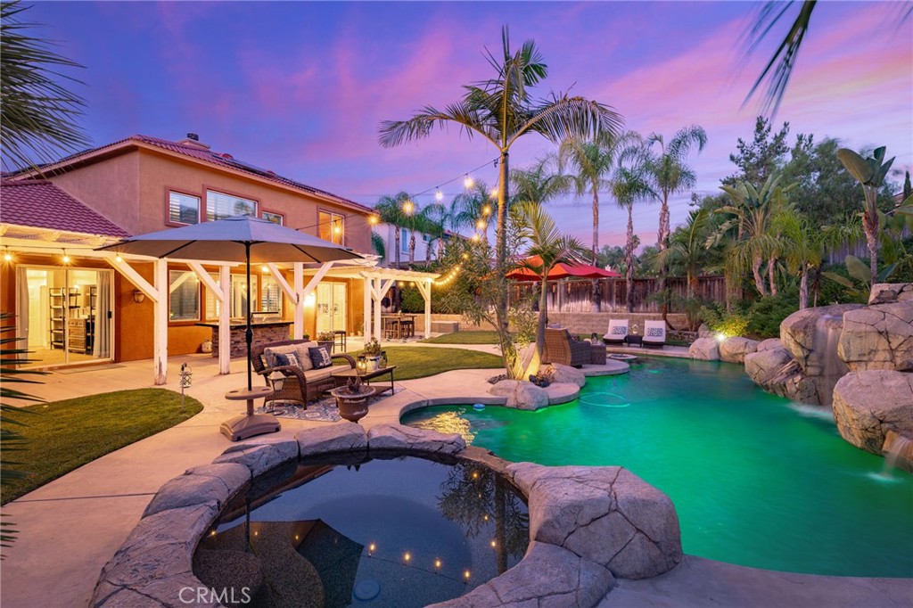 930 Feather Peak Drive