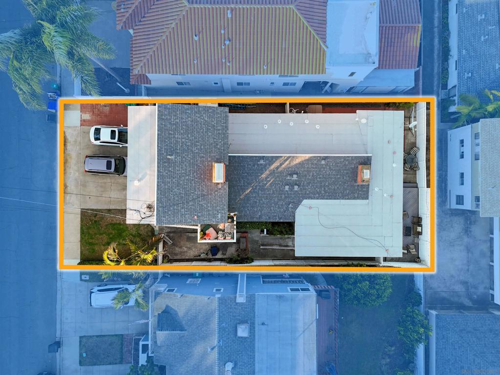 335 39 San Elijo St