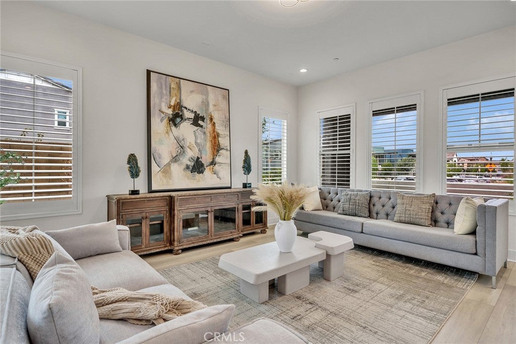 366 Baluster, Irvine CA 92618 - Photo 7