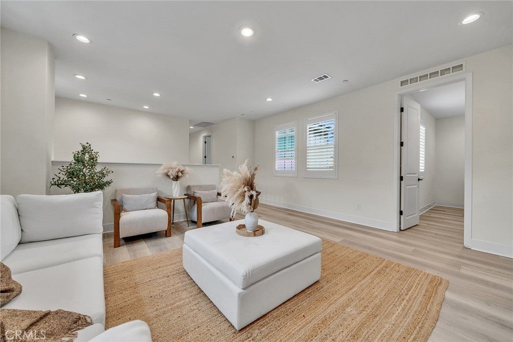 366 Baluster, Irvine CA 92618 - Photo 31