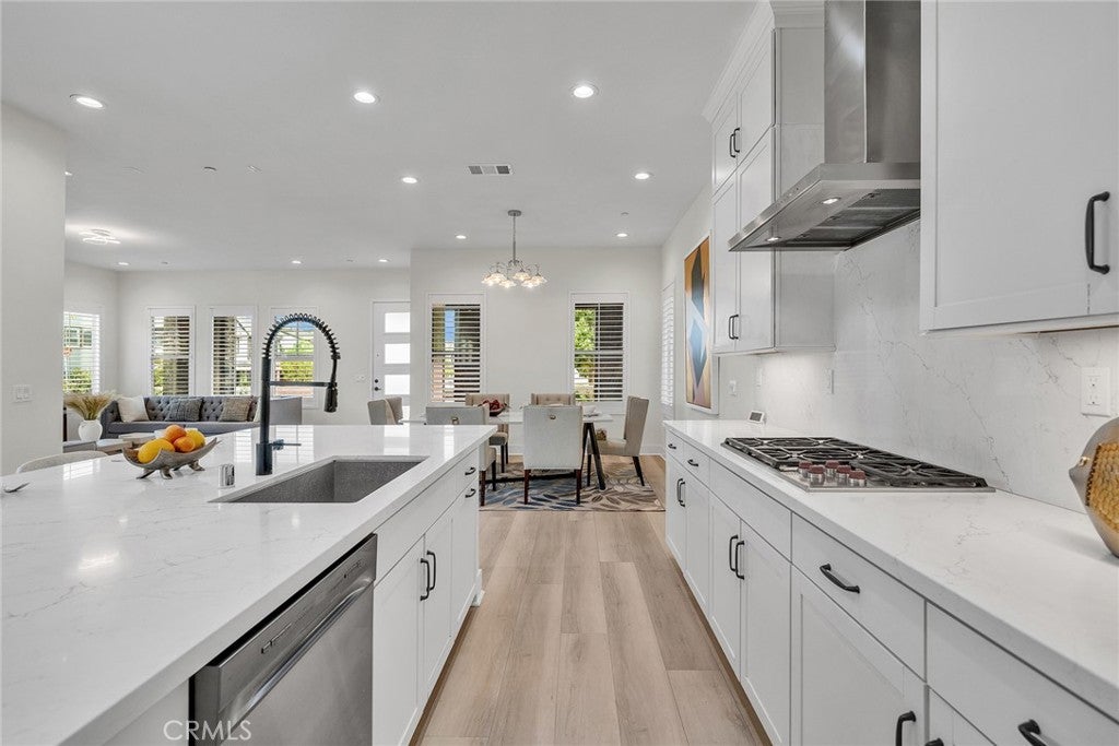 366 Baluster, Irvine CA 92618 - Photo 17