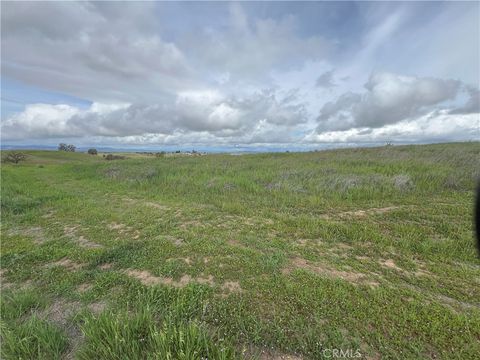 Tiny photo for 5160 Needs Road Name, Paso Robles, CA 93446 (MLS # NS25251574)