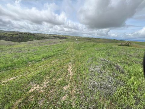 Tiny photo for 5160 Needs Road Name, Paso Robles, CA 93446 (MLS # NS25251574)